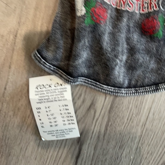 Little Devi size L🐶 - Picture 4 of 6